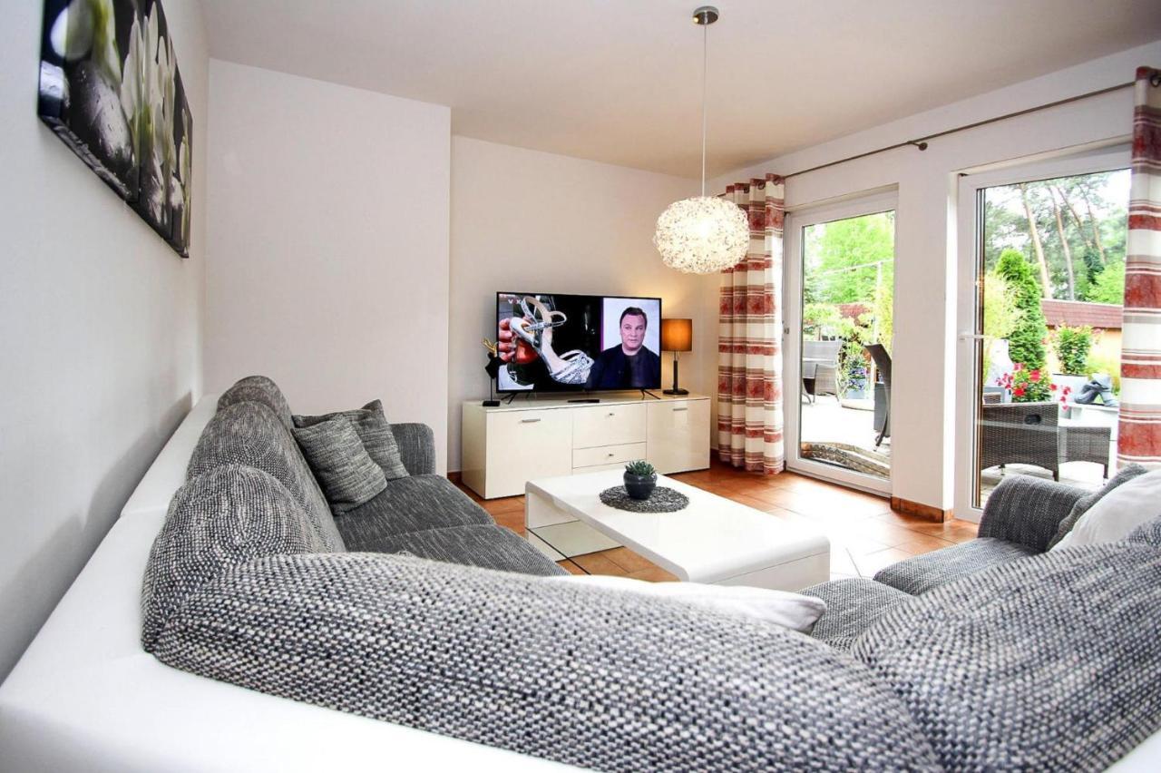 Semi-Detached House, Schonwalde Villa Siedlung Schonwalde ภายนอก รูปภาพ