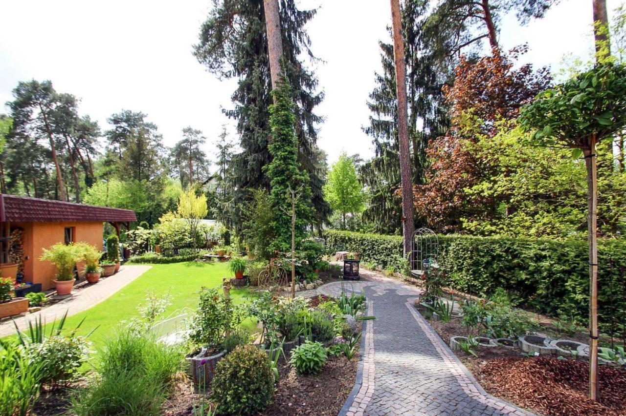 Semi-Detached House, Schonwalde Villa Siedlung Schonwalde ภายนอก รูปภาพ